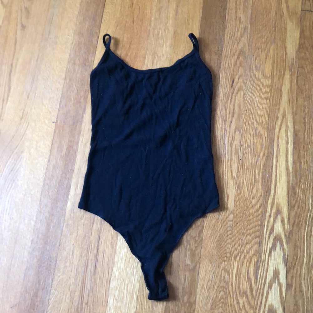 Brandy Melville Scoop Back Bodysuit